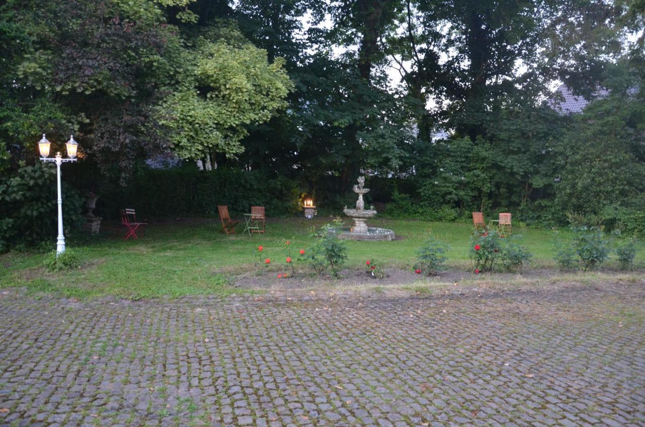 La Gentilhommiere Du Chateau De Bed and breakfast *